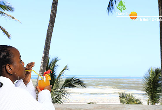 Try out the best delicacies and drinks in the restaurants and bars of Mombasa
